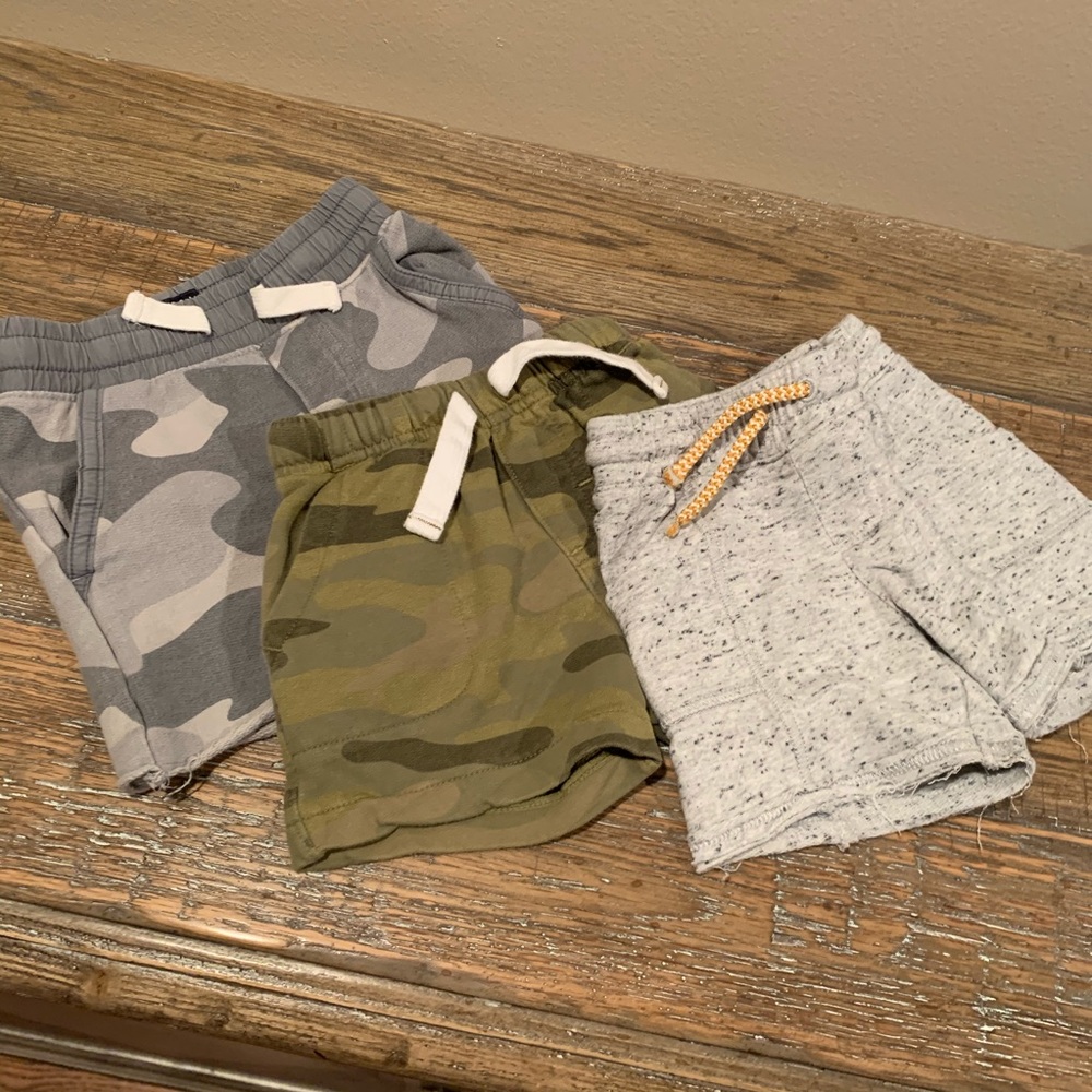 Set of 3 Boys Shorts 12 month